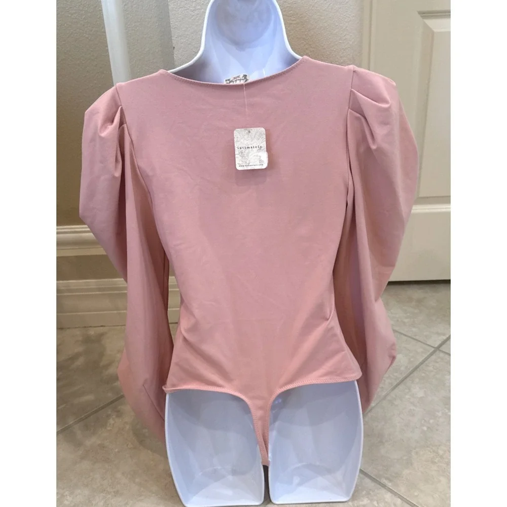 New Free People Intimately Pale Pink Bodysuit Puff Long Sleeve Deep V Size S NWT